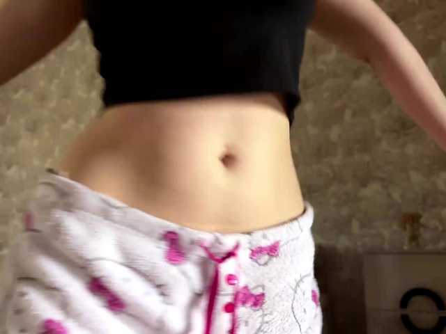 CloudyFoxy live cam on BongaCams