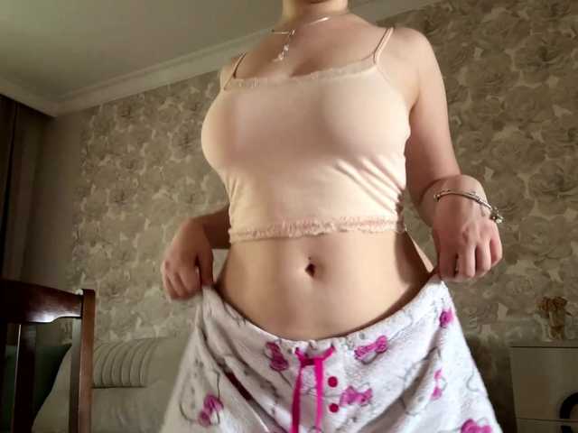 CloudyFoxy live cam on BongaCams