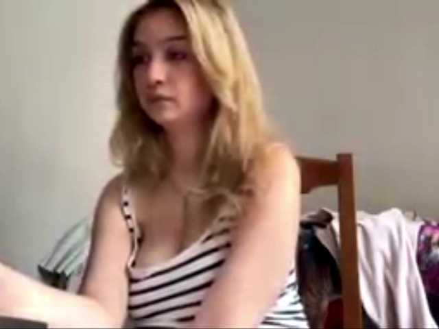 CloudyFoxy live cam on BongaCams
