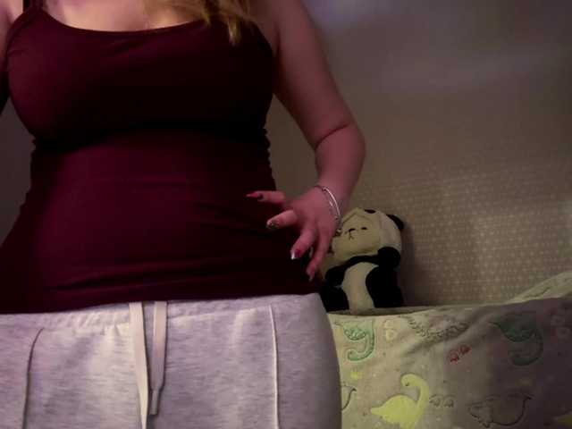 CloudyFoxy live cam on BongaCams
