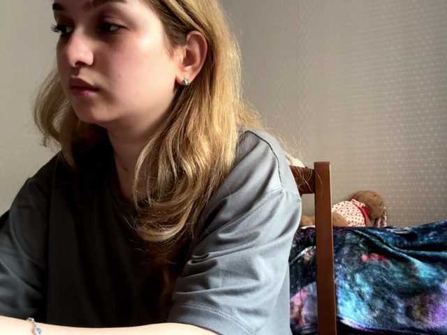 CloudyFoxy live cam on BongaCams