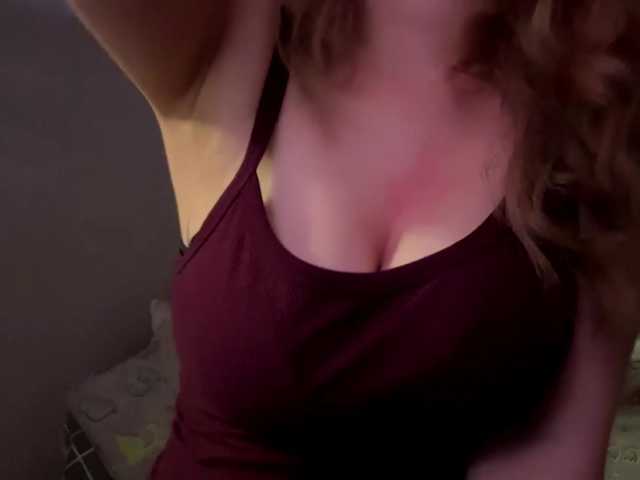CloudyFoxy live cam on BongaCams