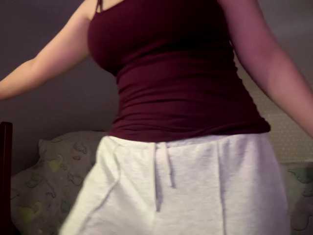 CloudyFoxy live cam on BongaCams