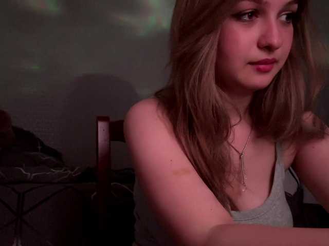CloudyFoxy live cam on BongaCams