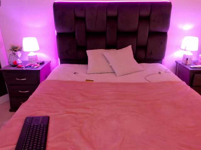 narashine live cam on BongaCams