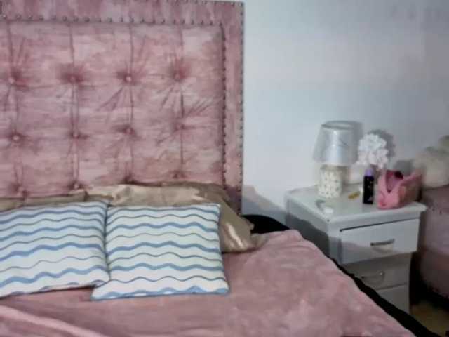 narashine, live now on BongaCams