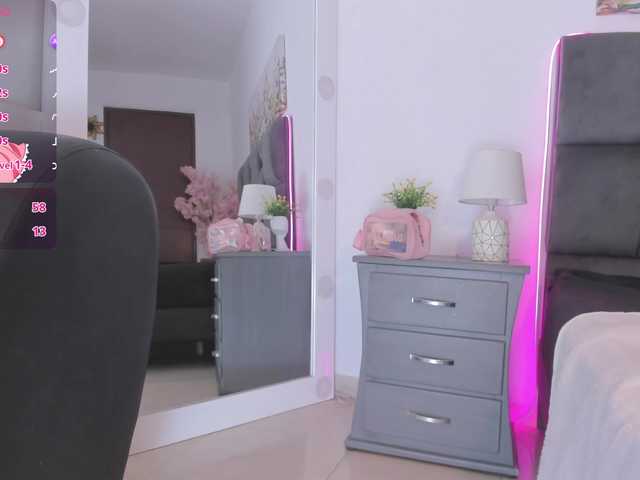 narashine live cam on BongaCams