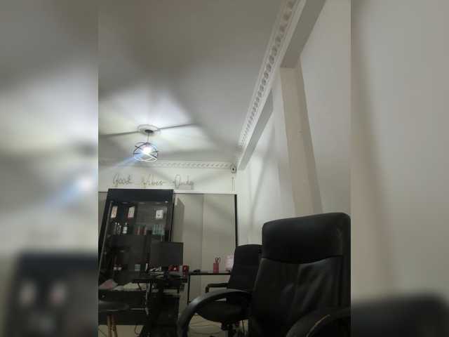 narashine live cam on BongaCams