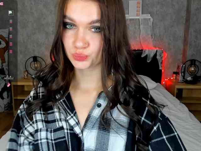 Modella: NikaTechnoo