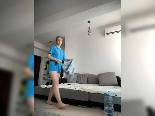 Bellacaramela1 live cam on BongaCams