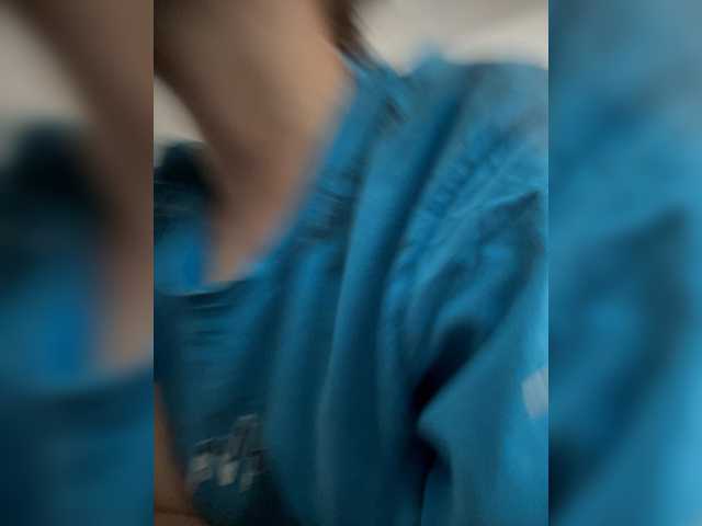 Bellacaramela1 live cam on BongaCams