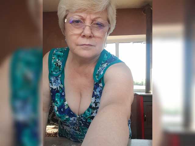 Monikam888 live cam on BongaCams