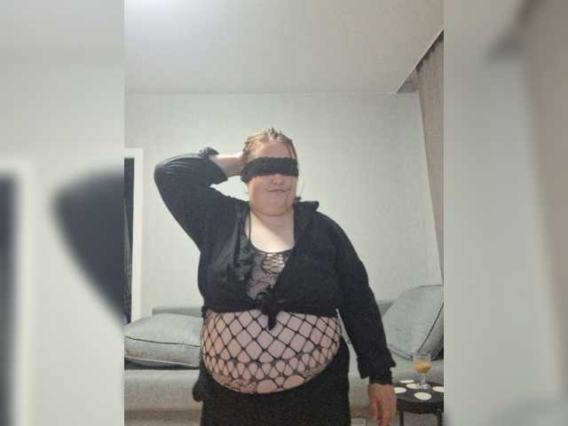 Eva-25 live cam on BongaCams