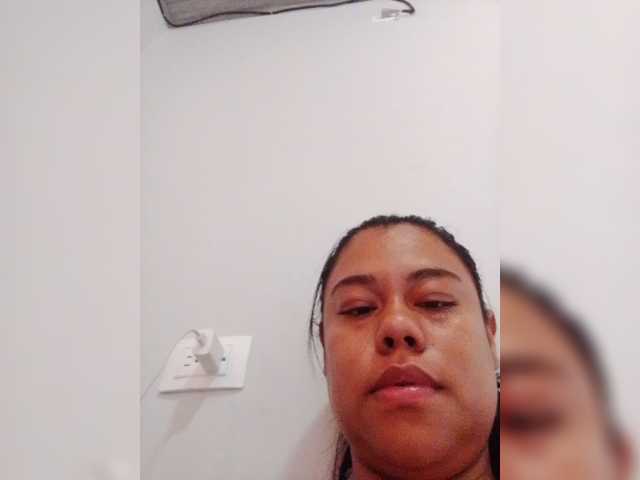 Dulcekpricho1 live cam on BongaCams