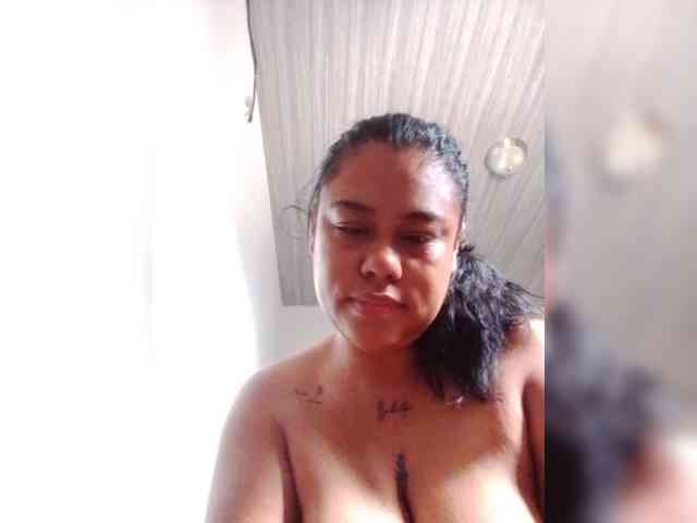 Dulcekpricho1 webcam