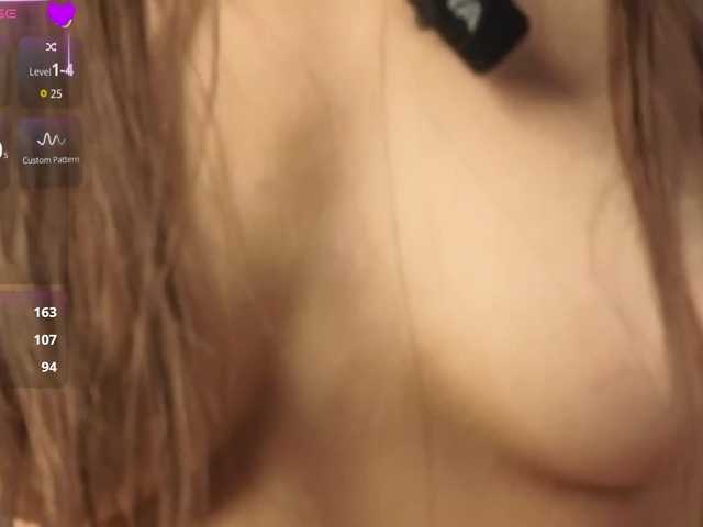 Spicy4u live cam on BongaCams