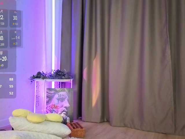 Spicy4u live cam on BongaCams
