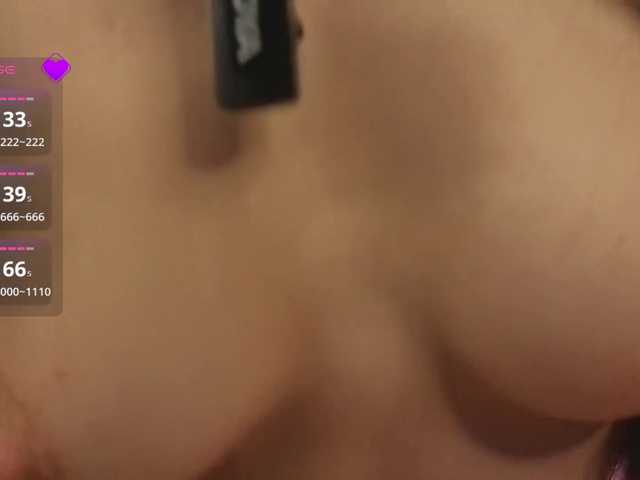 Spicy4u live cam on BongaCams