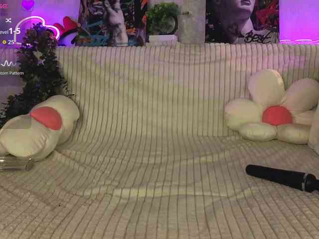 spicy4u's live room