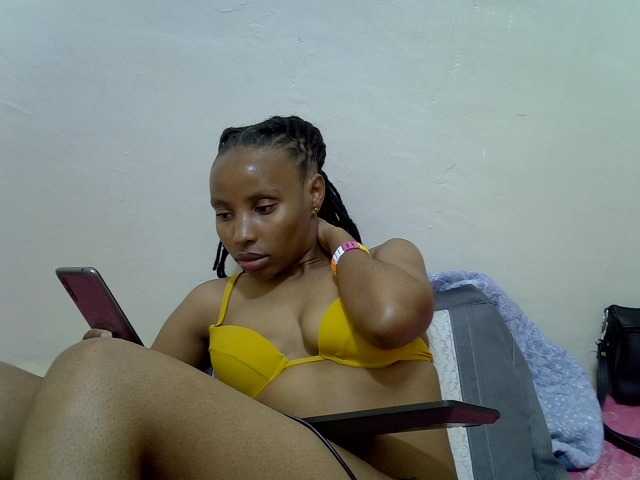 Beautyjaya3 live cam on BongaCams