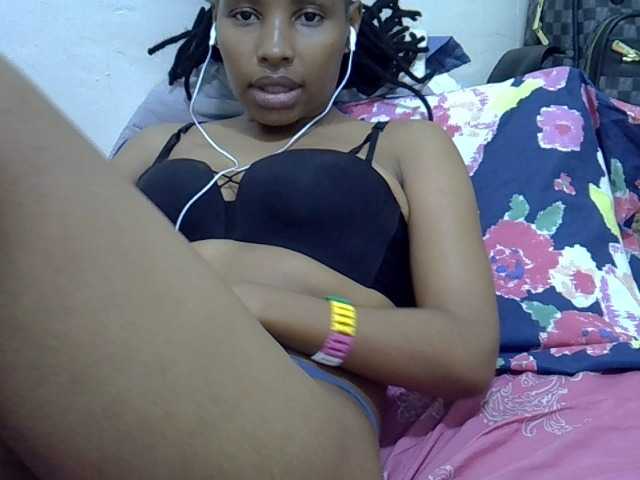 Beautyjaya3 live cam on BongaCams