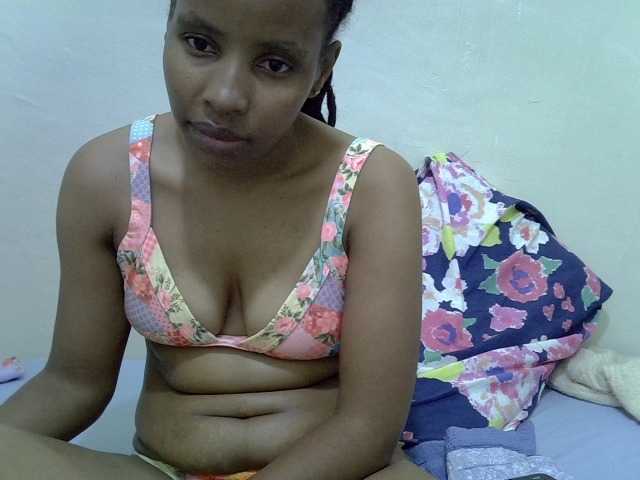 Beautyjaya3 live cam on BongaCams