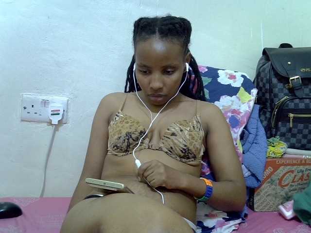 Beautyjaya3 live cam on BongaCams