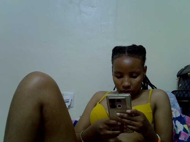 Beautyjaya3 live cam on BongaCams