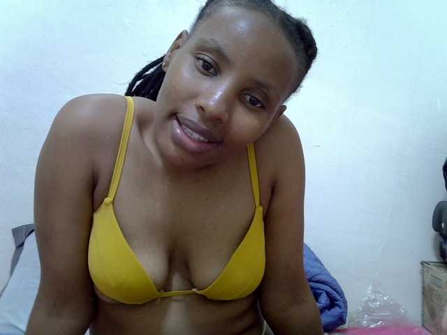 Beautyjaya3 live cam on BongaCams