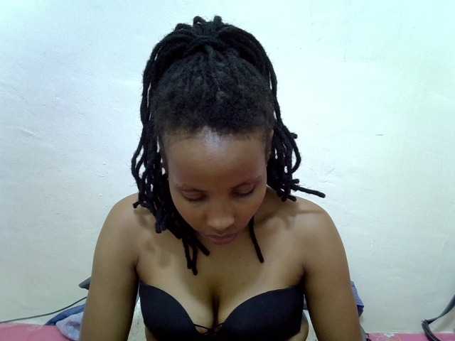Beautyjaya3 live cam on BongaCams