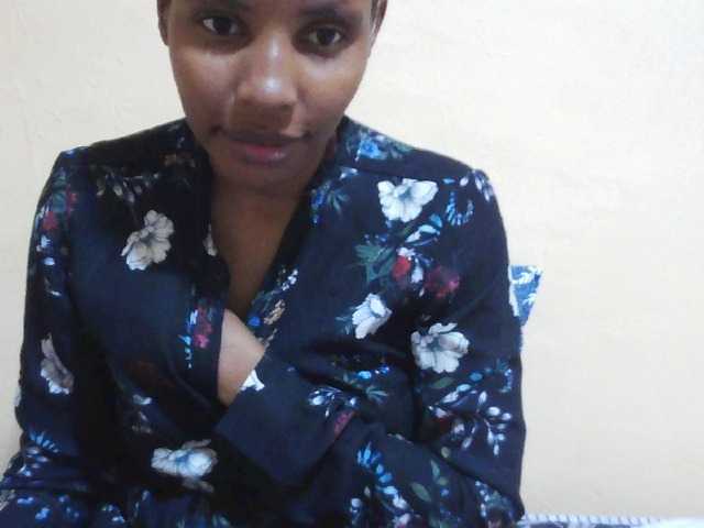 Beautyjaya3 live cam on BongaCams