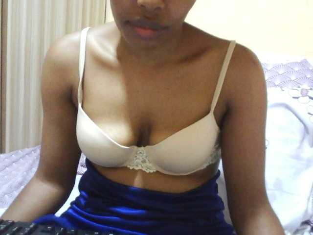 Beautyjaya3 live cam on BongaCams