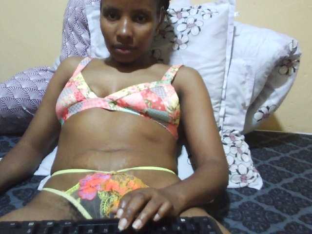 Beautyjaya3 live cam on BongaCams