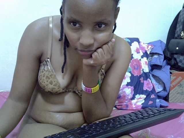 Beautyjaya3 live cam on BongaCams