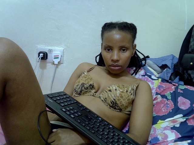 Beautyjaya3 live cam on BongaCams