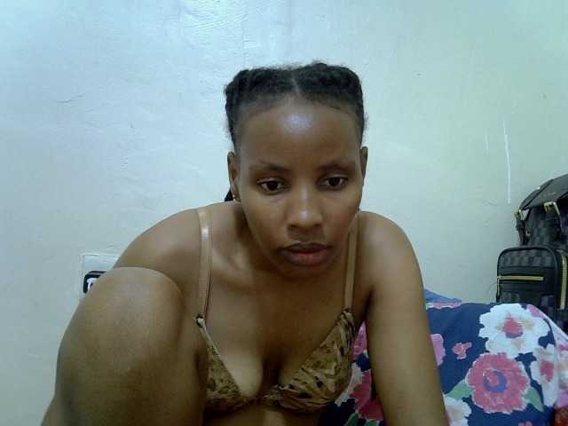 Beautyjaya3 live cam on BongaCams