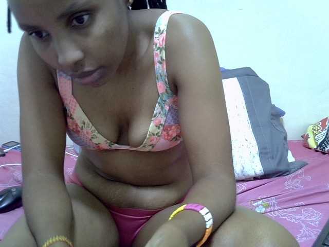 Beautyjaya3 live cam on BongaCams