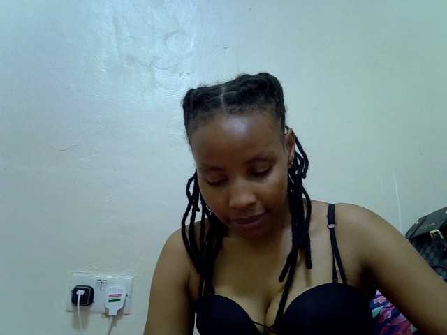 Beautyjaya3 live cam on BongaCams