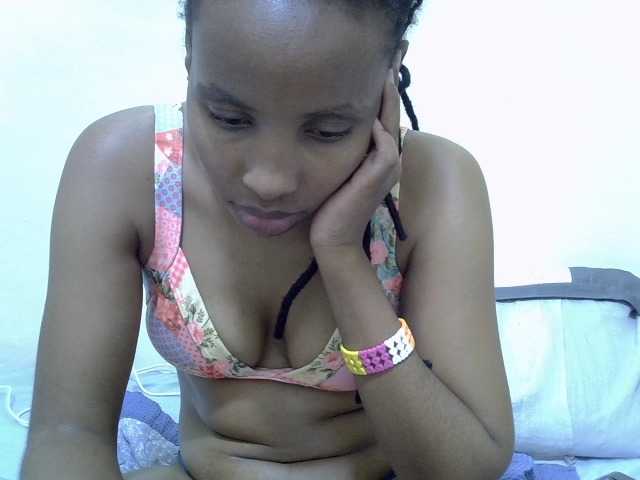 Beautyjaya3 live cam on BongaCams