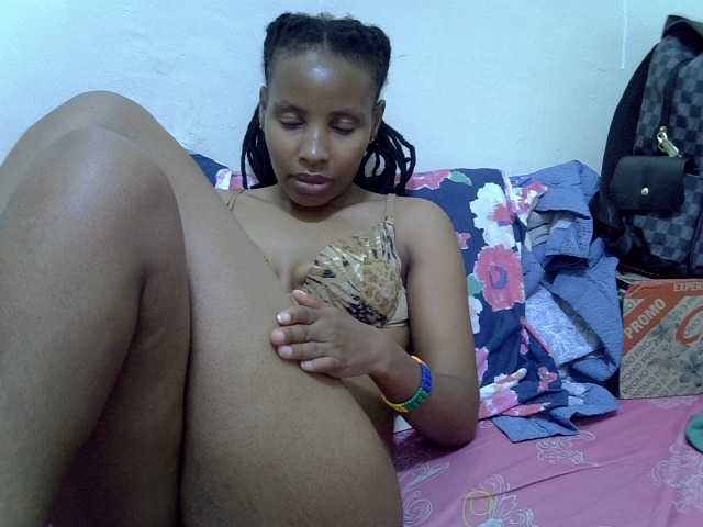 Beautyjaya3 live cam on BongaCams