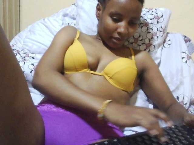 Beautyjaya3 live cam on BongaCams