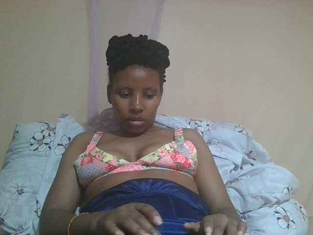 Beautyjaya3 live cam on BongaCams