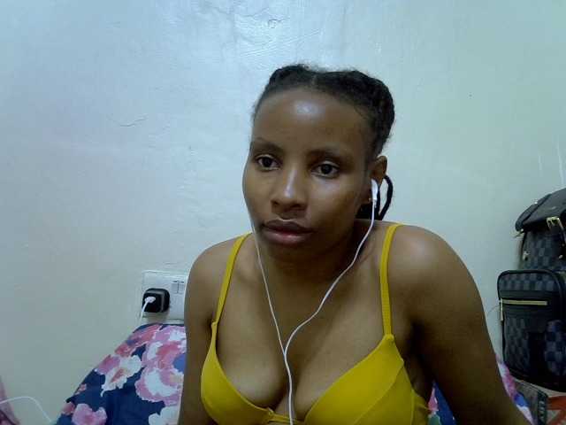 Beautyjaya3 live cam on BongaCams