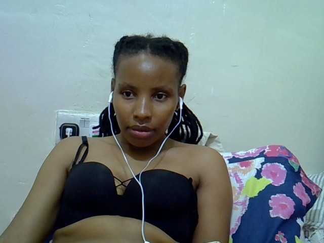 Beautyjaya3 live cam on BongaCams