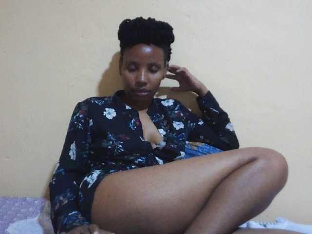 Beautyjaya3 live cam on BongaCams