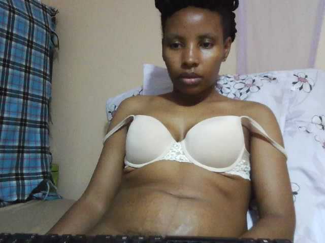 Beautyjaya3 live cam on BongaCams
