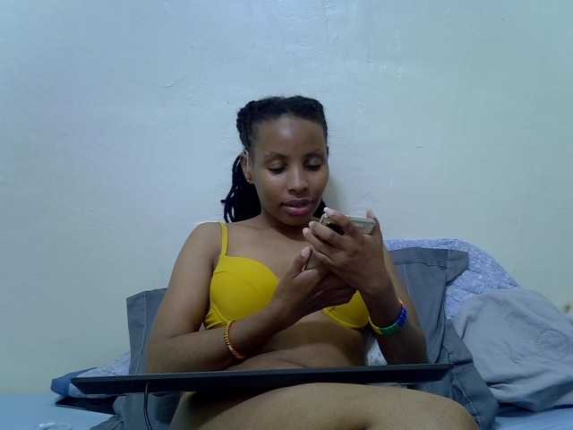 Beautyjaya3 live cam on BongaCams