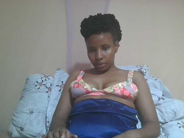 Beautyjaya3 live cam on BongaCams