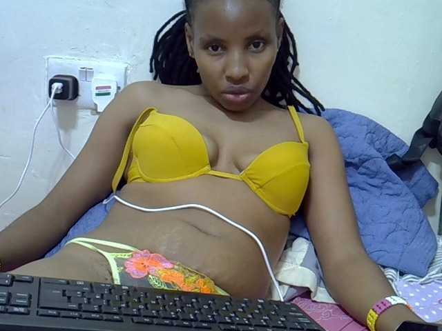 Beautyjaya3 live cam on BongaCams