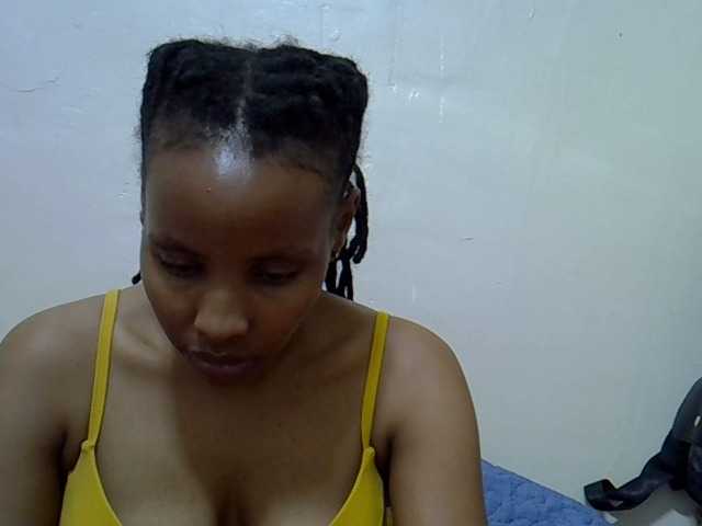 Beautyjaya3 live cam on BongaCams
